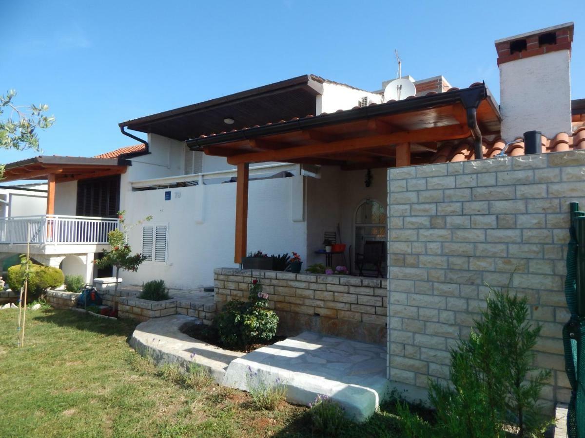Apartman Duje Петрчане Экстерьер фото
