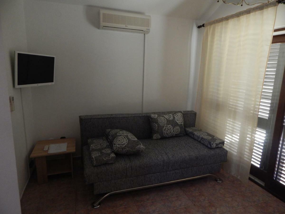 Apartman Duje Петрчане Экстерьер фото
