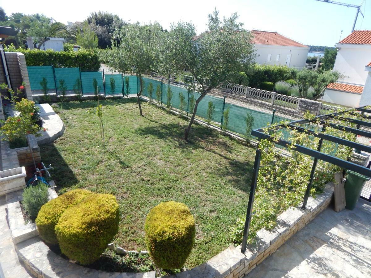 Apartman Duje Петрчане Экстерьер фото