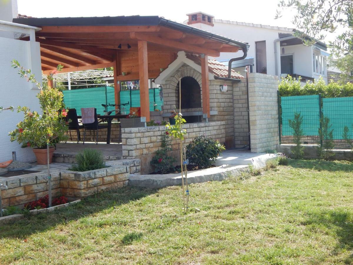 Apartman Duje Петрчане Экстерьер фото